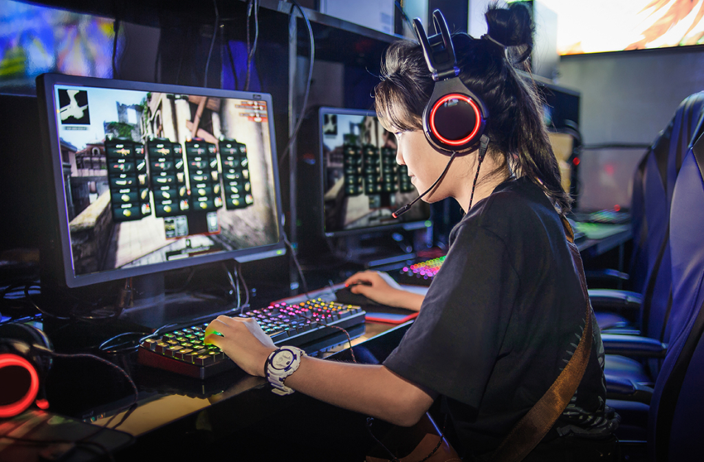 Engaging_eSports.jpg Engaging_eSports.jpg